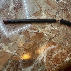 MAC Lip Liner in Deep Brown